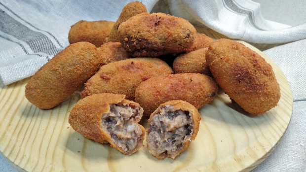 croquetes de  carn d'olla